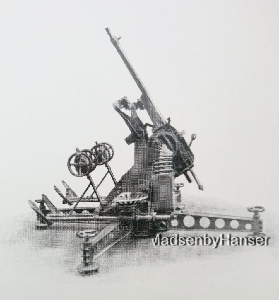 Belt fed machine cannon in F.6 mount. 